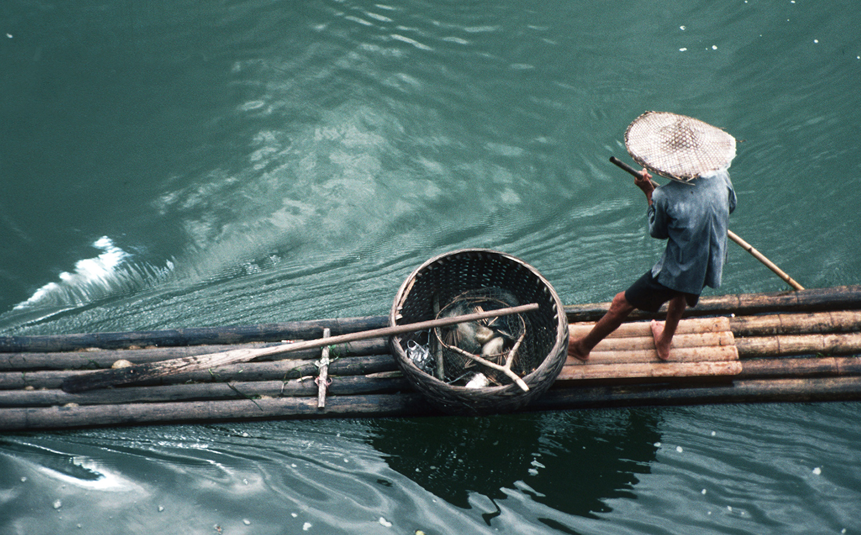 sistemata Sonia Costa_The raft, Guilin China